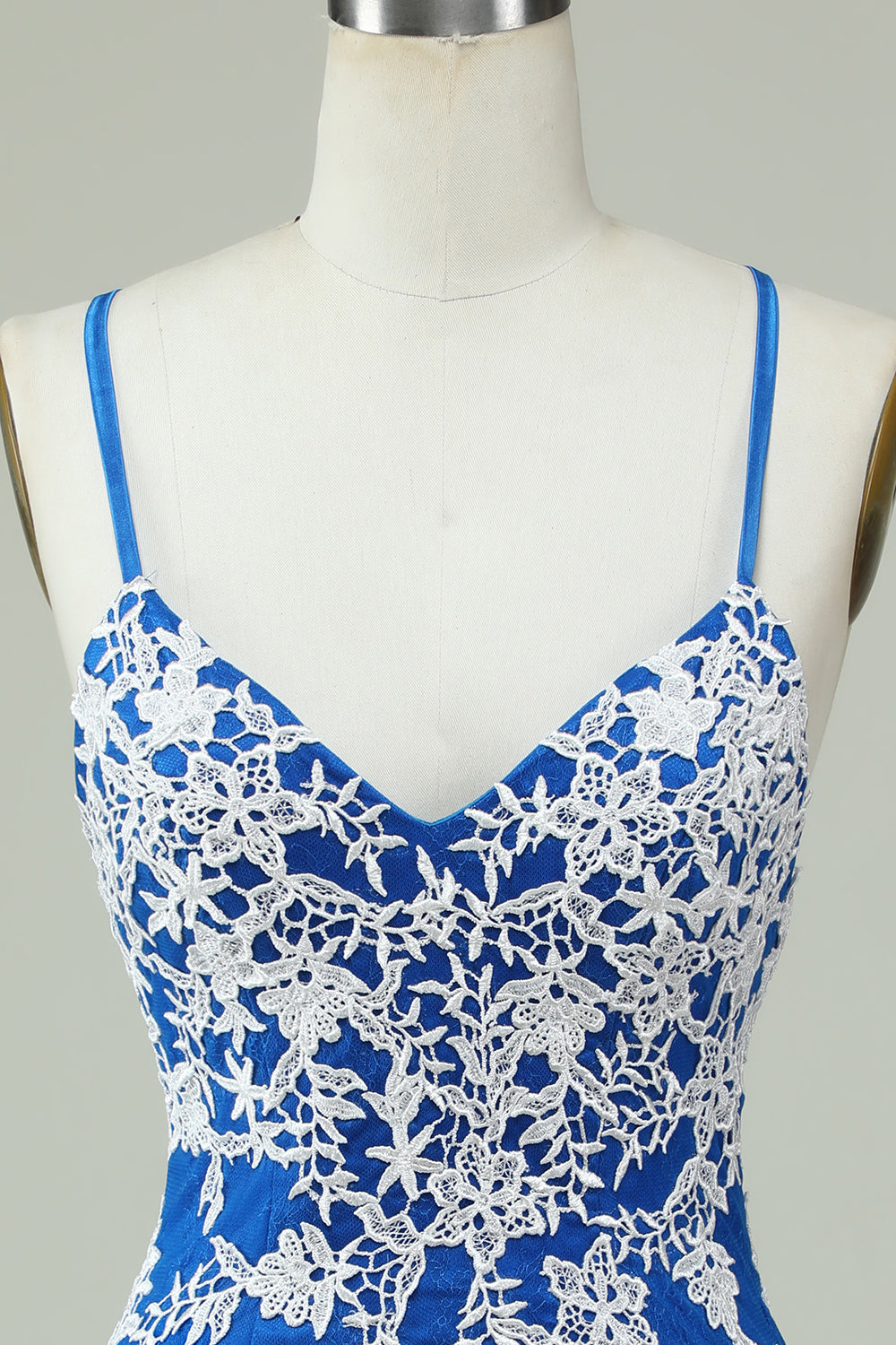 Spaghetti Straps Blue Sheath Homecoming Dress With Appliques V-neck