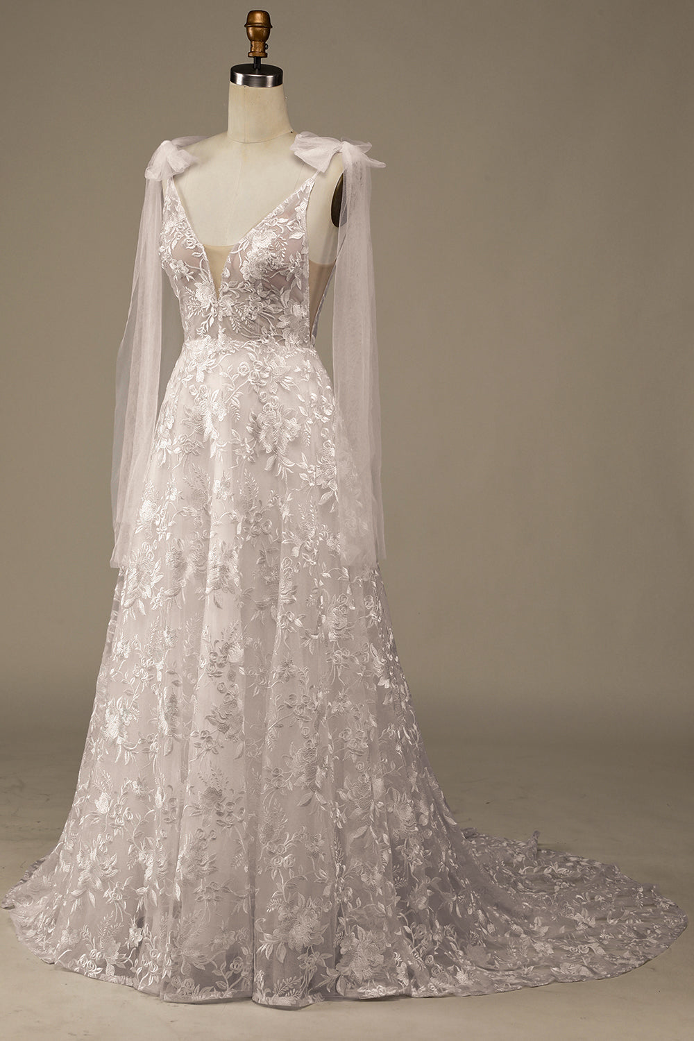 Ball-Gown/Princess Illusion Court Train Lace Wedding Dress with Bowknot Sexy