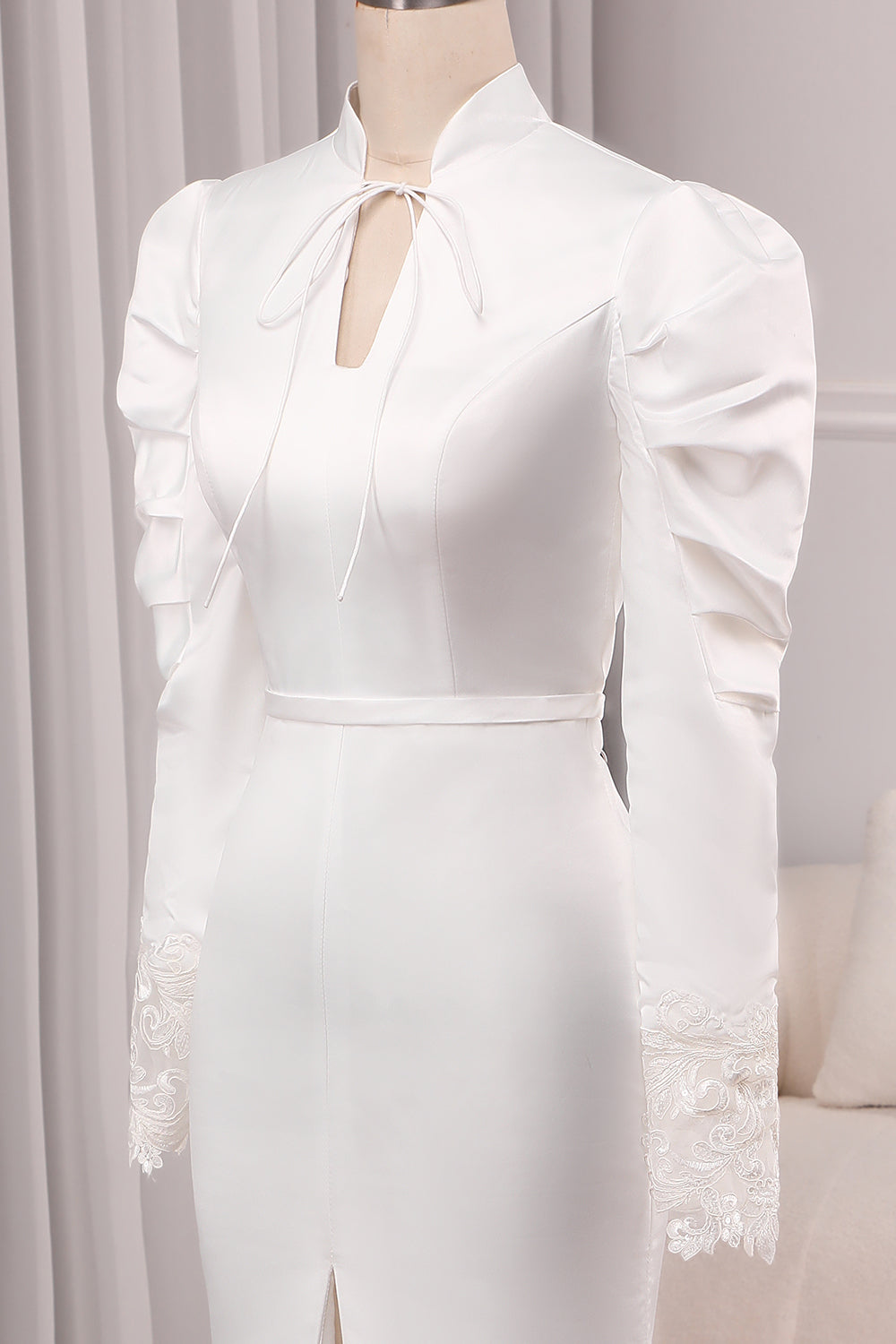 Elegant Ivory Mermaid High Neck Long Sleeve Modest Wedding Gown Sexy