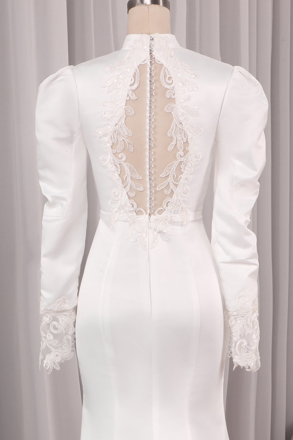 Elegant Ivory Mermaid High Neck Long Sleeve Modest Wedding Gown Sexy