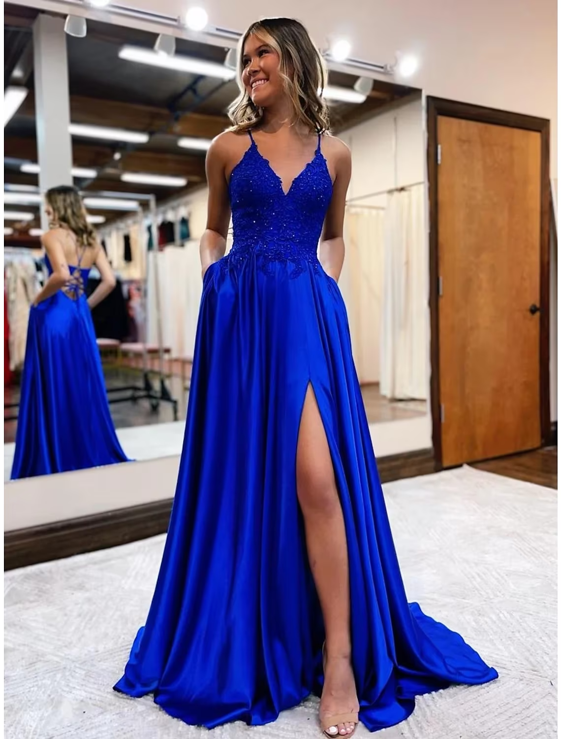 A-Line Long Prom Dresses Empire Dress Formal Court Train Sleeveless V Neck Satin Backless with Beading Appliques