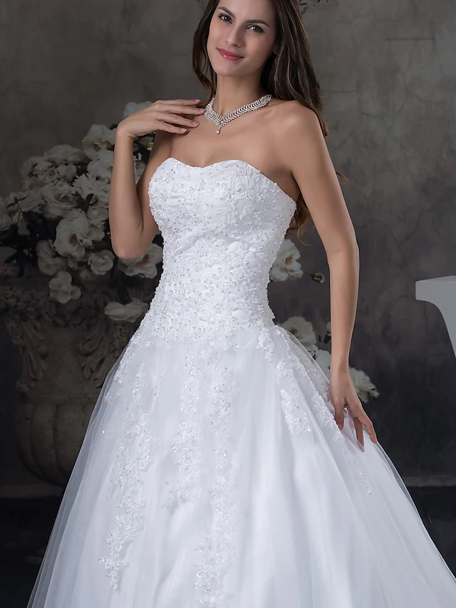 A-Line Wedding Dresses Strapless Court Train Lace Tulle Strapless with Beading