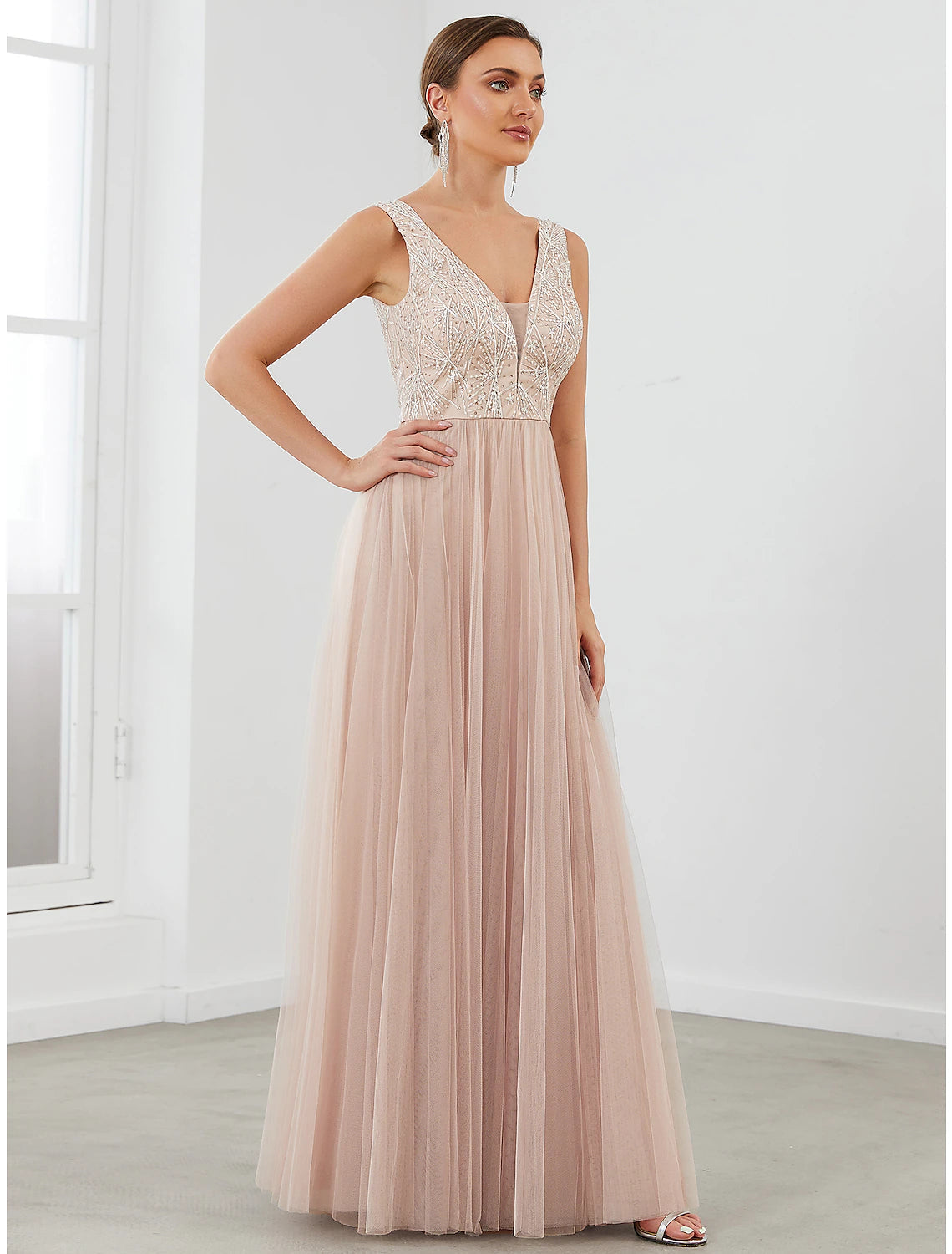 A-Line Evening Gown Elegant Dress Wedding Guest Floor Length Sleeveless V Neck Tulle V Back with Sequin