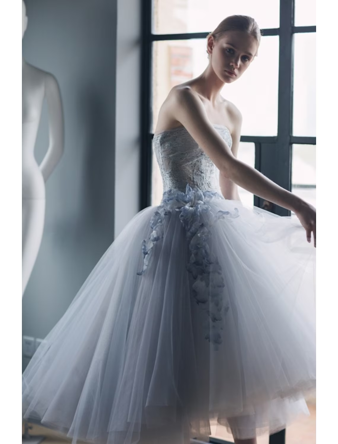 Ball Gown Prom Dresses Vintage Dress Graduation Tea Length Sleeveless Strapless Tulle with Appliques
