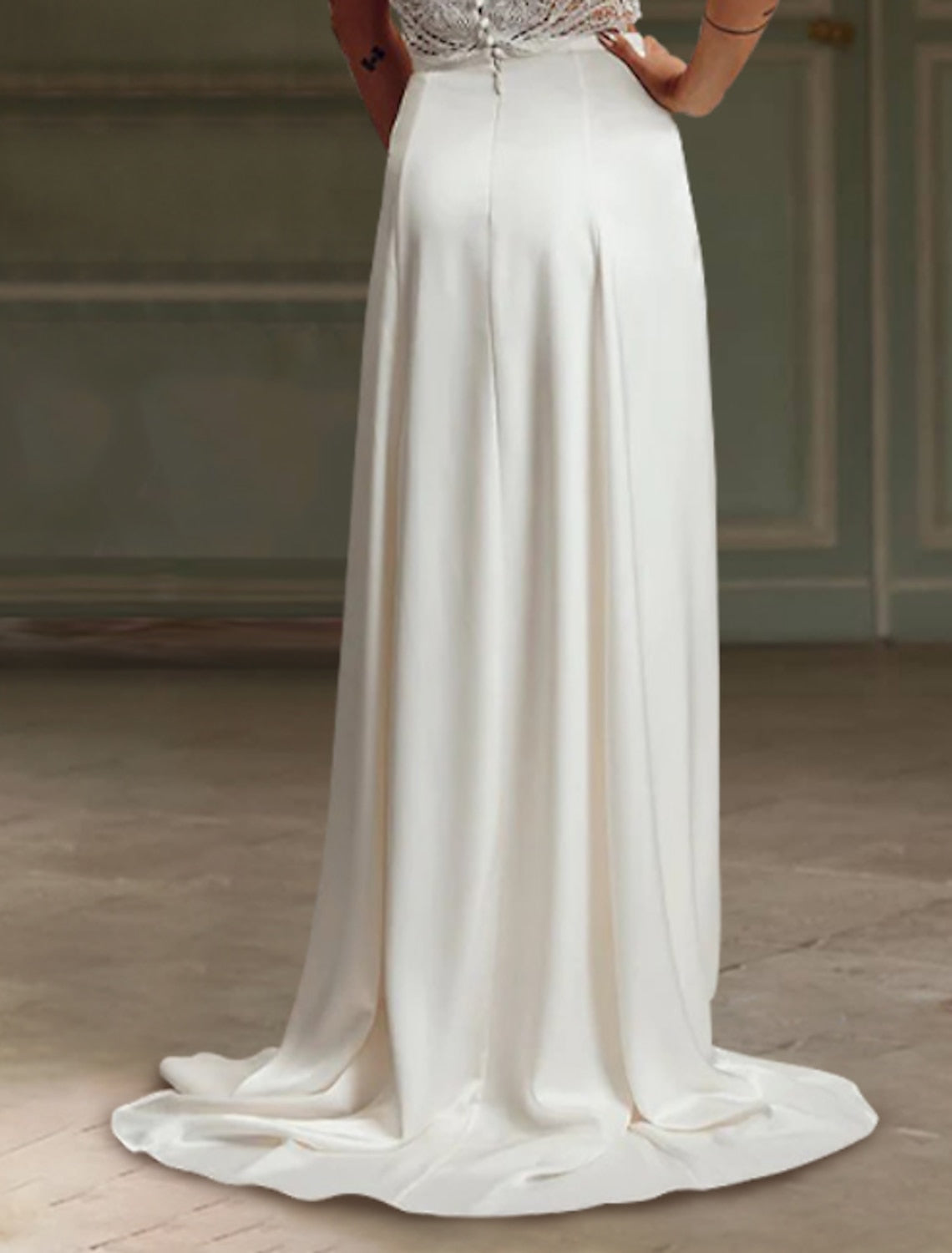 Sheath/Column Halter Floor-Length Lace Wedding Dress Sexy