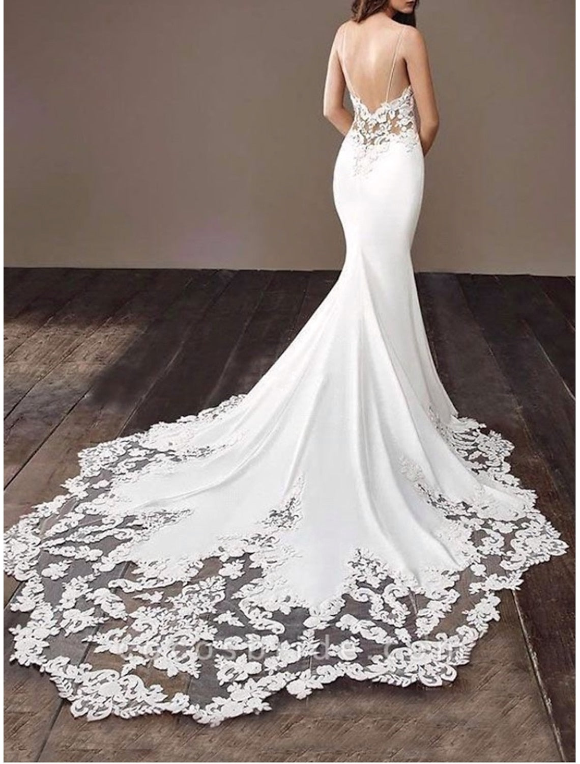 Trumpet/Mermaid V-Neck Floor-Length Lace Wedding Dress Sexy