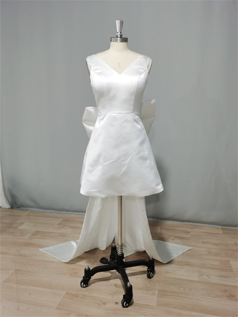 A-Line/Princess V-Neck Mini Wedding Dress With Bow Open Back Party Dress