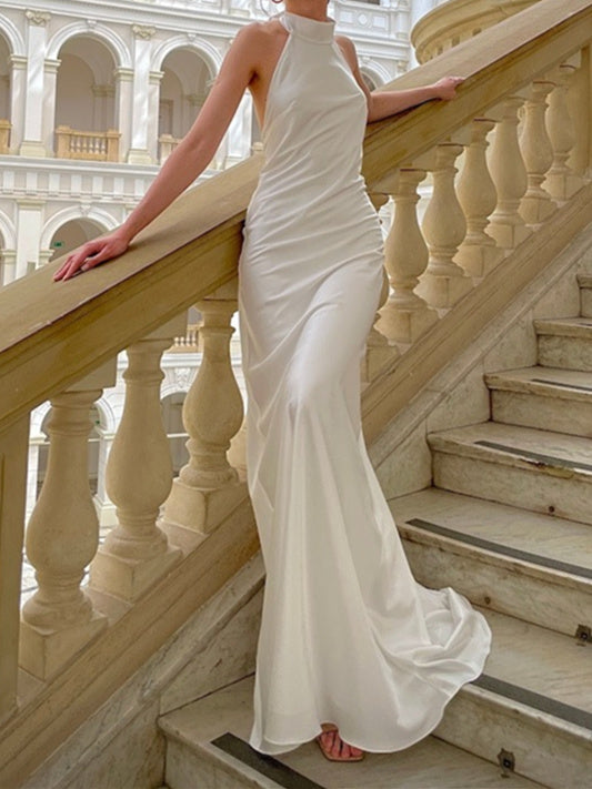 Trumpet/Mermaid Halter Floor-Length Wedding Dress Open Back