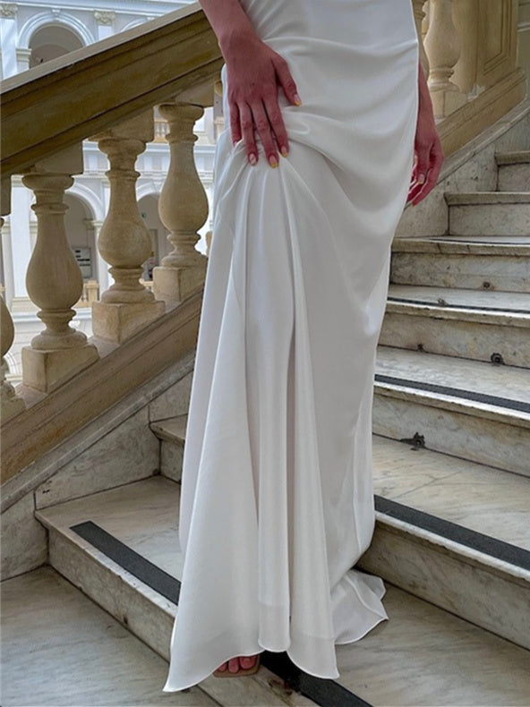 Trumpet/Mermaid Halter Floor-Length Wedding Dress Open Back
