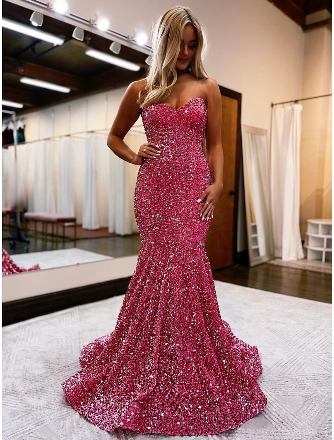 Mermaid / Trumpet Prom Dresses Sparkle & Shine Dress Formal Sweep / Brush Train Sleeveless Sweetheart Sequined Backless