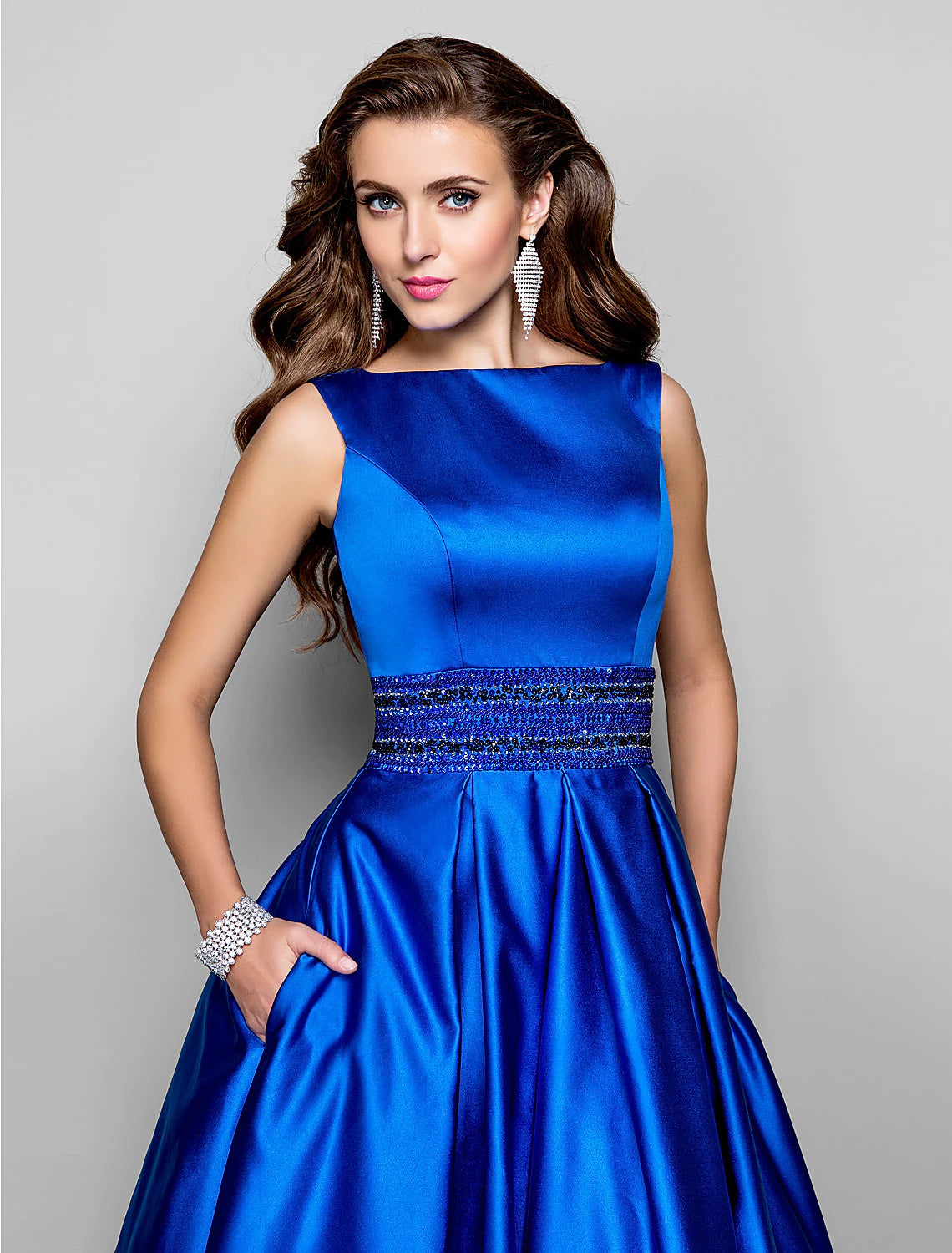 A-Line Elegant Dress Wedding Guest Floor Length Sleeveless Boat Neck Pocket Satin