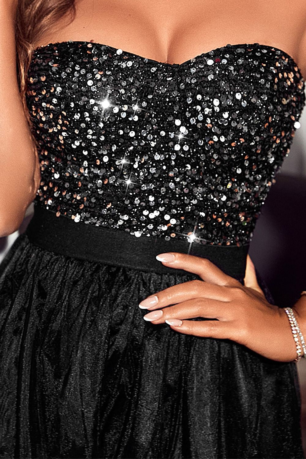 Sparkly Sweetheart Black Prom Dress with Sequins Sexy Evening Dresses