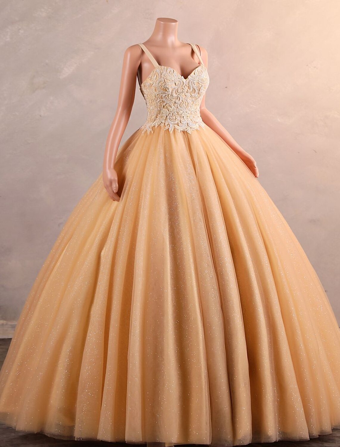 Ball Gown Quinceanera Dresses Elegant Dress Quinceanera Sweet 16 Floor Length Sleeveless Sweetheart African American Tulle
