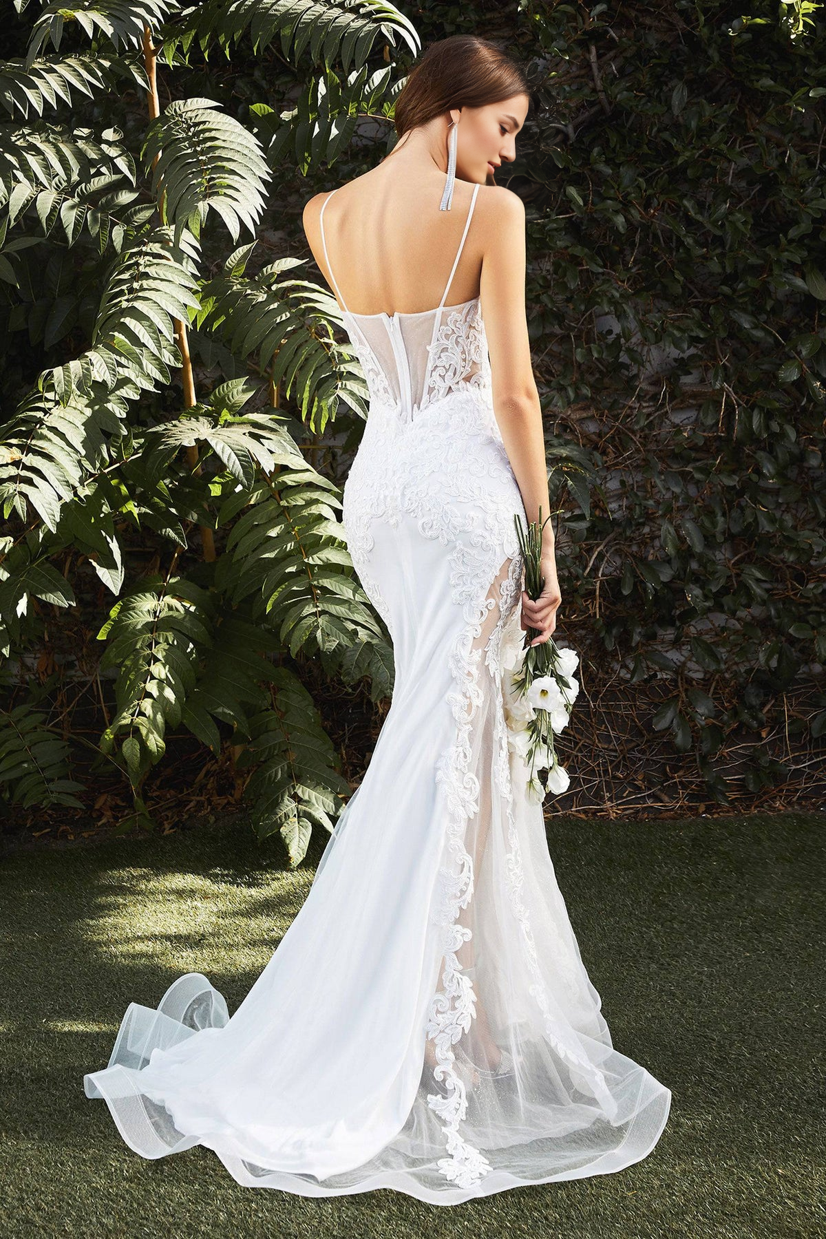 Gorgeous Fitted Wedding Gown with Embroidered Detailing V-neck Wedding Dresses
