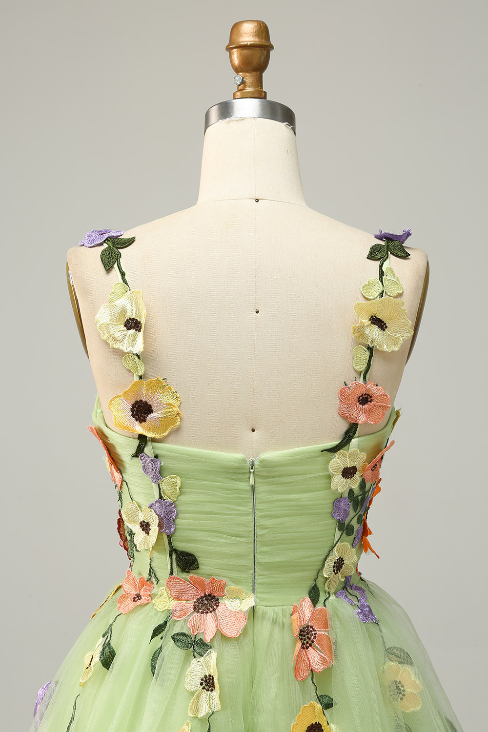 Champagne A Line Spaghetti Straps Short Homecoming Dress with Appliques With Flowers
