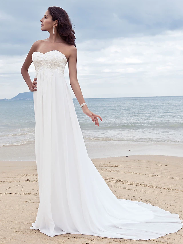 A-Line Wedding Dresses Sweetheart Neckline Court Train Chiffon Strapless Simple Beach Plus Size with Beading