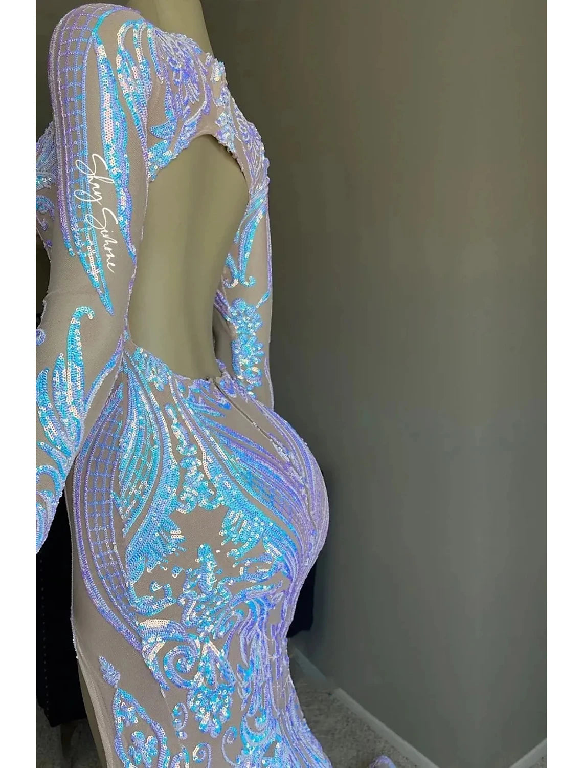 Mermaid / Trumpet Evening Gown Floral Dress Formal Chapel Train Long Sleeve V Neck African American Sequined Backless with Sequin