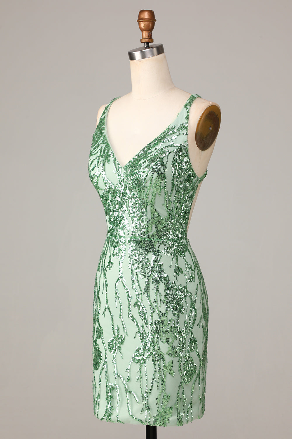 Sheath V-Neck Green Sequins Short Homecoming Dress With Backless Sparkly