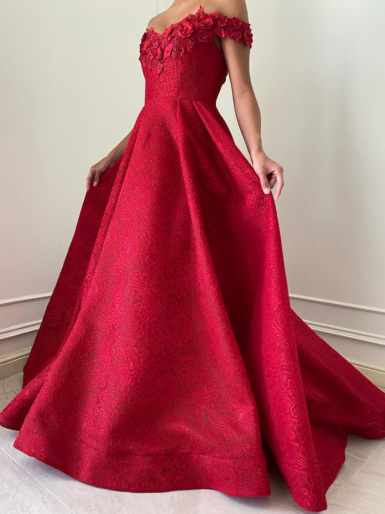 A-Line/Princess Off-The-Shoulder Long Dresses With Applique & Beading Sexy Evening Dresses