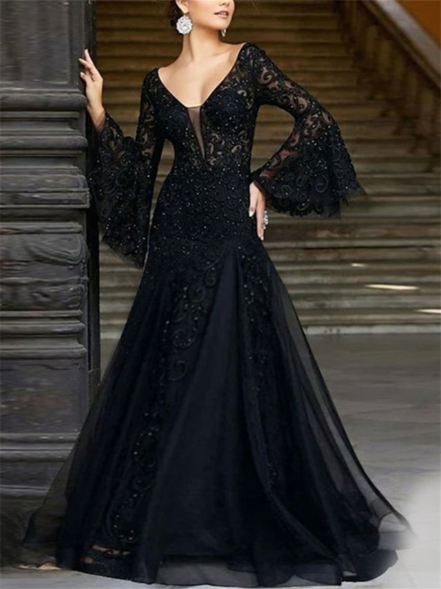 A-Line/Princess V-Neck Long Sleeves Floor-Length Evening Dresses With Appliques Black