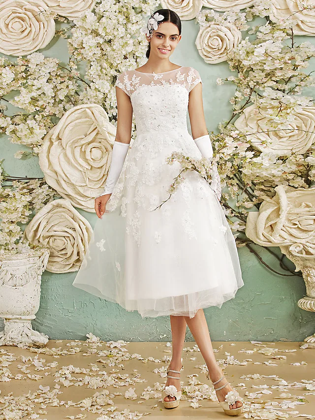 A-Line Wedding Dresses Halter Neck Floor Length Chiffon Sleeveless See-Through with Sequin Criss-Cross Beautiful