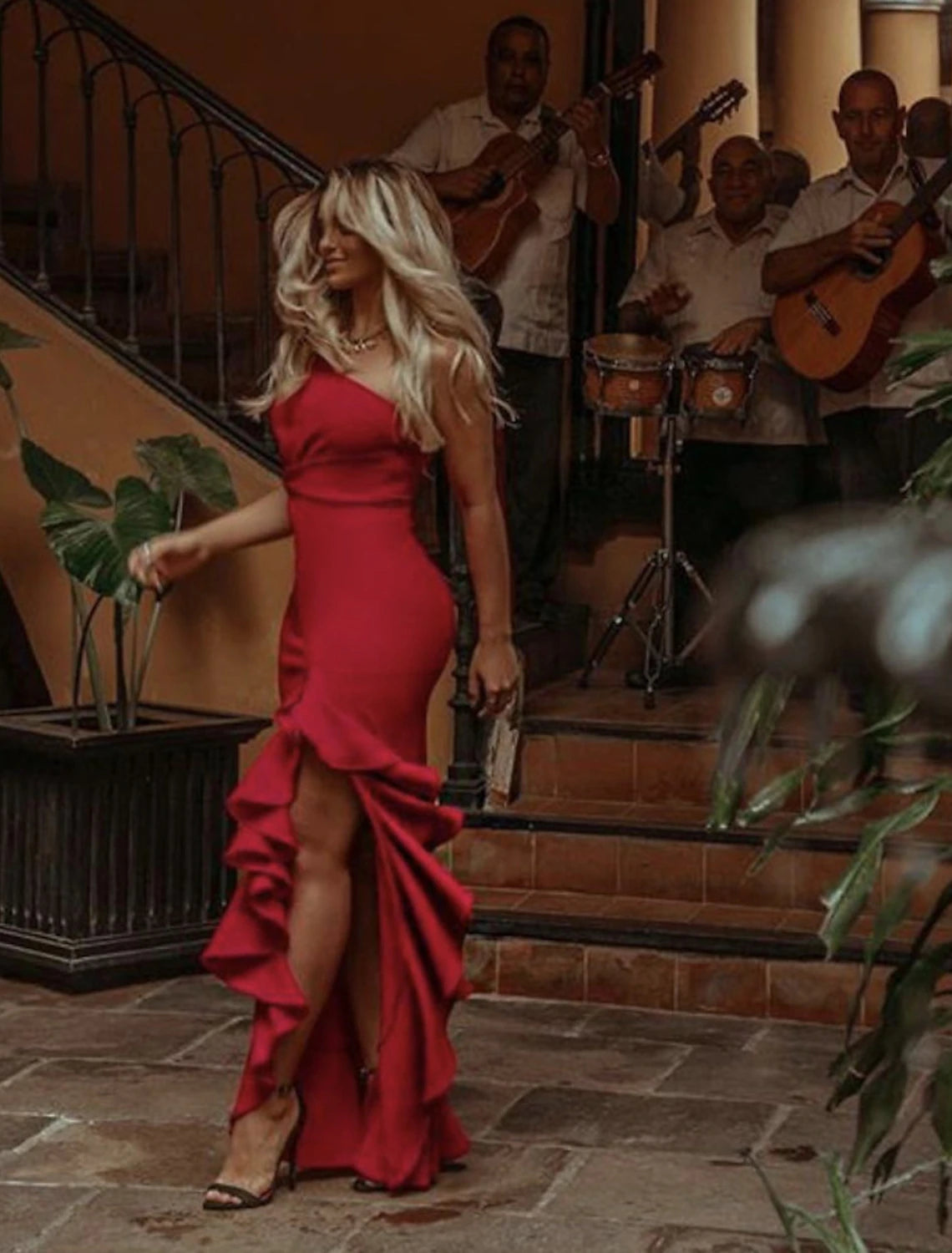 Mermaid / Trumpet Elegant Prom Formal Evening Birthday Dress One Shoulder Sleeveless Asymmetrical Lace with Pleats Appliques Split