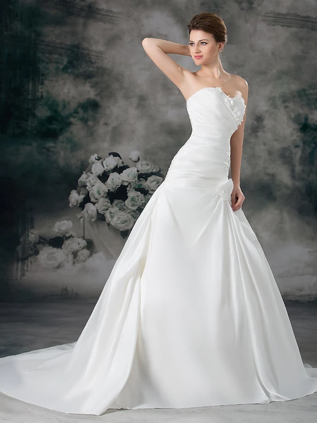 A-Line Wedding Dresses Sweetheart Neckline Court Train Satin Taffeta Strapless with Ruched