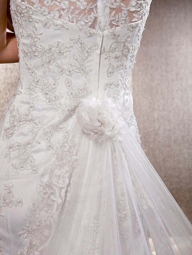 Wedding Dresses Scoop Neck Lace Tulle Sleeveless Long