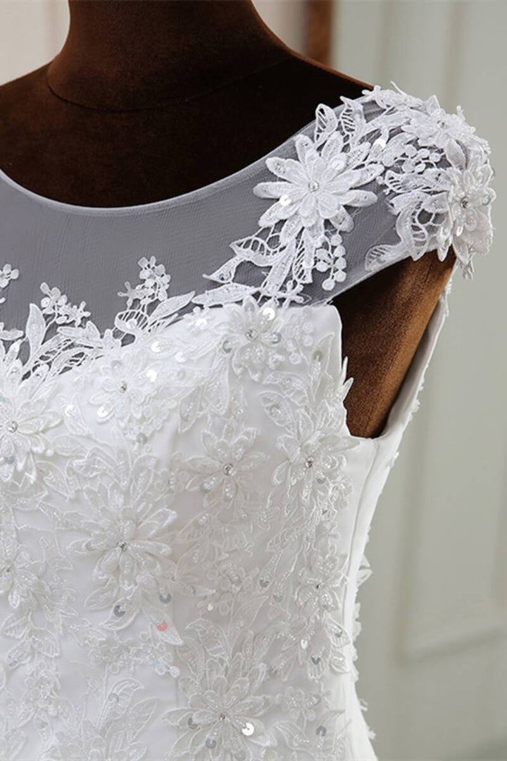Elegant White Beaded Embroidered Cap Sleeve Trumpet Wedding Dress Long