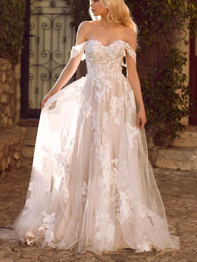 A-Line Wedding Dresses Sweetheart Neckline Court Train Lace Tulle Cap Sleeve Glamorous Backless