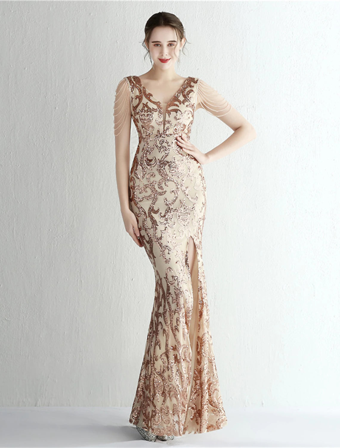 Mermaid / Trumpet Evening Gown Sparkle & Shine Dress Formal Floor Length Short Sleeve V Neck Sequined