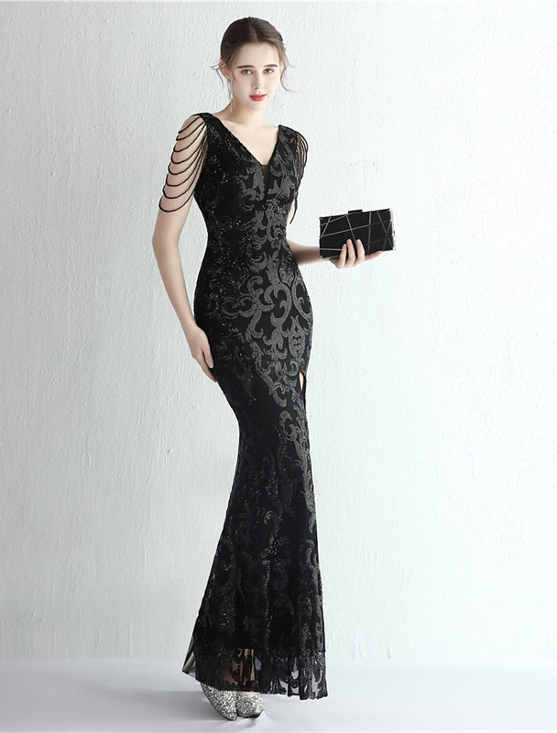 Mermaid / Trumpet Evening Gown Sparkle & Shine Dress Formal Floor Length Short Sleeve V Neck Sequined