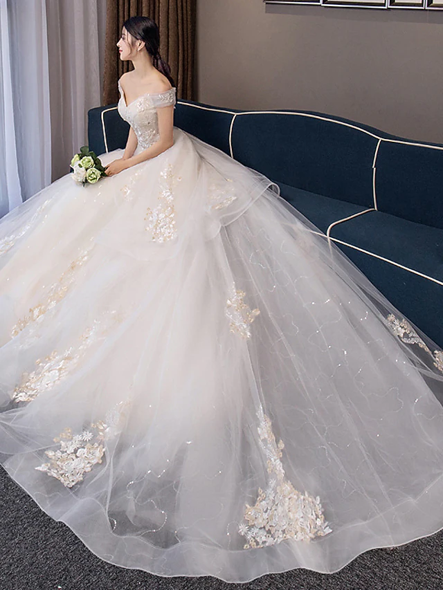 Ball Gown Wedding Dresses Off Shoulder Chapel Train Organza Cap Sleeve Formal Elegant with Crystals