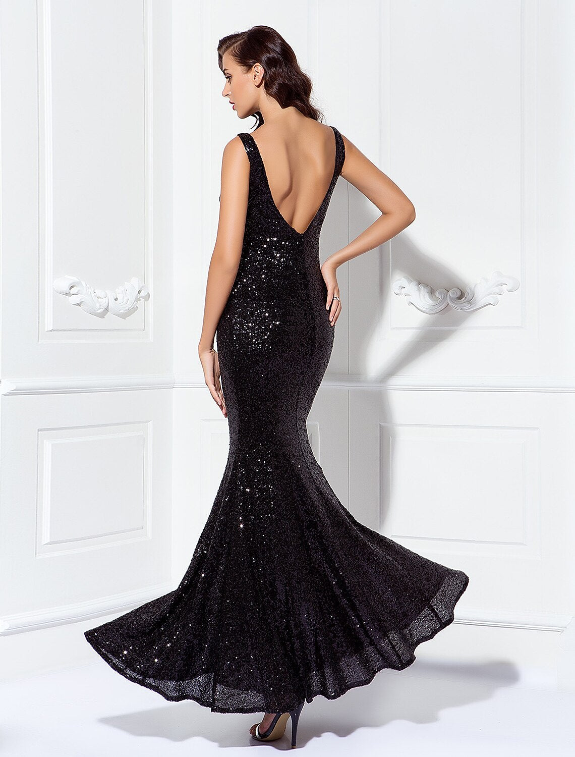 Sheath / Column Elegant Dress Wedding Guest Floor Length Sleeveless V Neck Sequined V Back