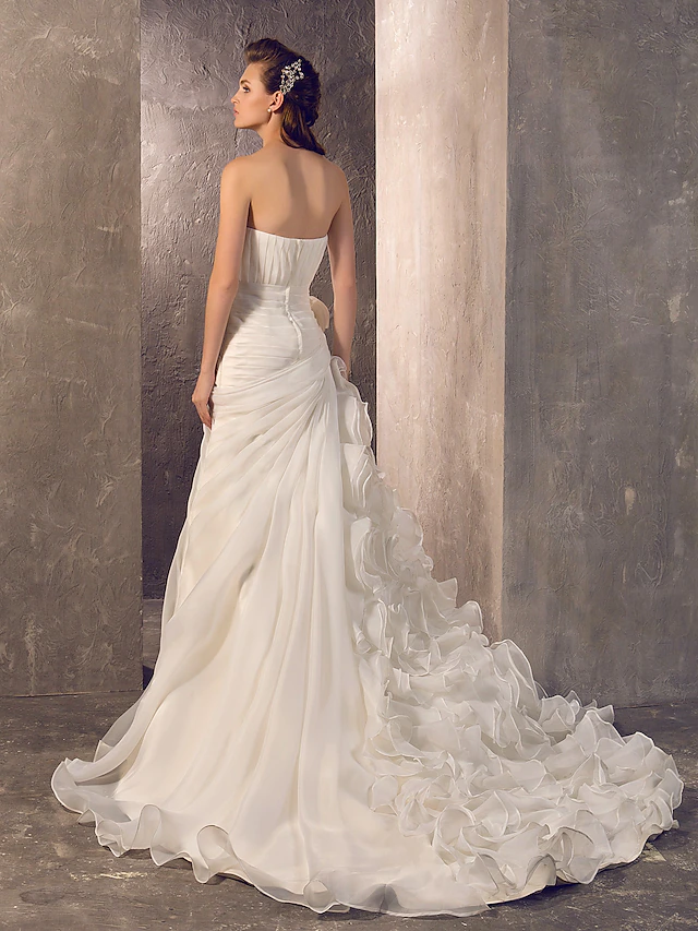 Wedding Dresses Strapless Court Train Organza Sleeveless with Flower Cascading Ruffle