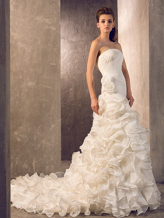 Wedding Dresses Strapless Court Train Organza Sleeveless with Flower Cascading Ruffle