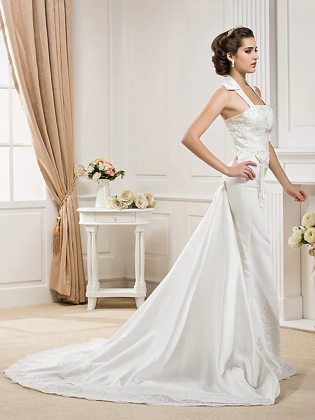 Long Wedding Dresses Halter Neck Court Train Satin Sleeveless