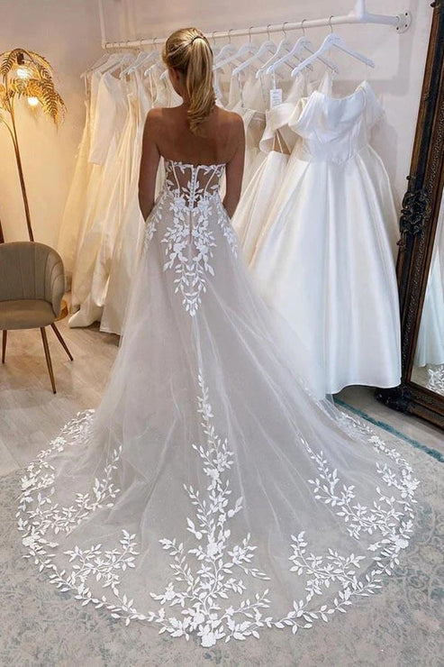 A-line Lace Beach Wedding Dress with Off Shoulder Tulle Appliques Off Shoulder