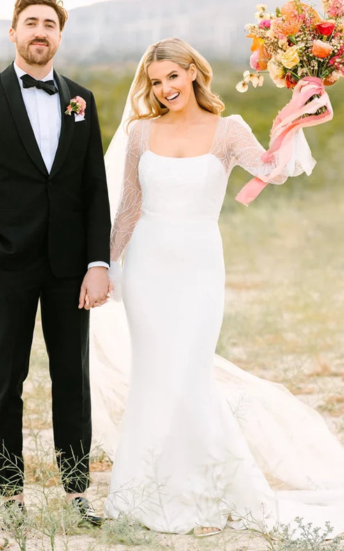 Mermaid Satin Simple Wedding Dress With Square Neckline And Long Sleeve Elegant