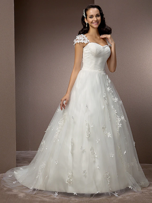 Ball Gown Wedding Dresses Square Neck Court Train Tulle Short Sleeve with Ruched Flower