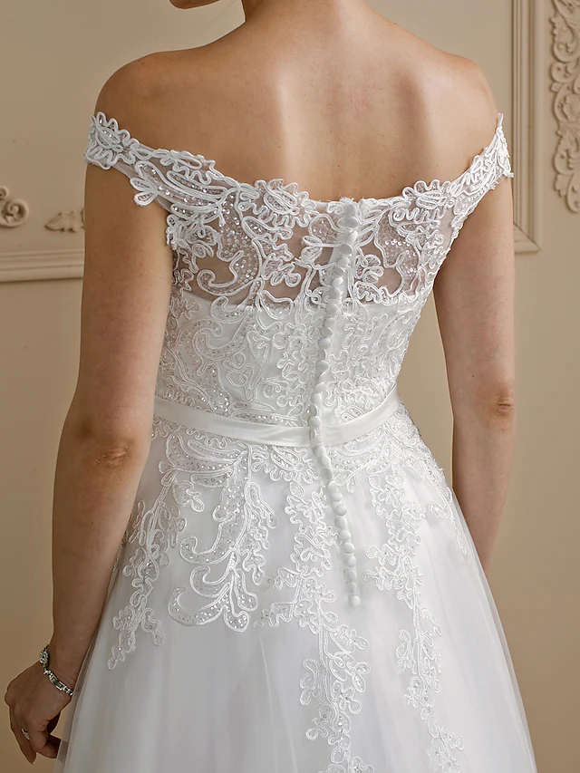 Ball Gown Wedding Dresses Off Shoulder Court Train Lace Tulle Cap Sleeve Country Glamorous See-Through Plus Size Backless with Sashes Ribbons Bow(s)