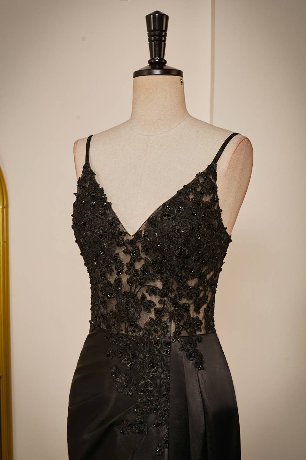 Black Mermaid Backless Lace Prom Dresses Floor-Length Evening Gowns Sexy