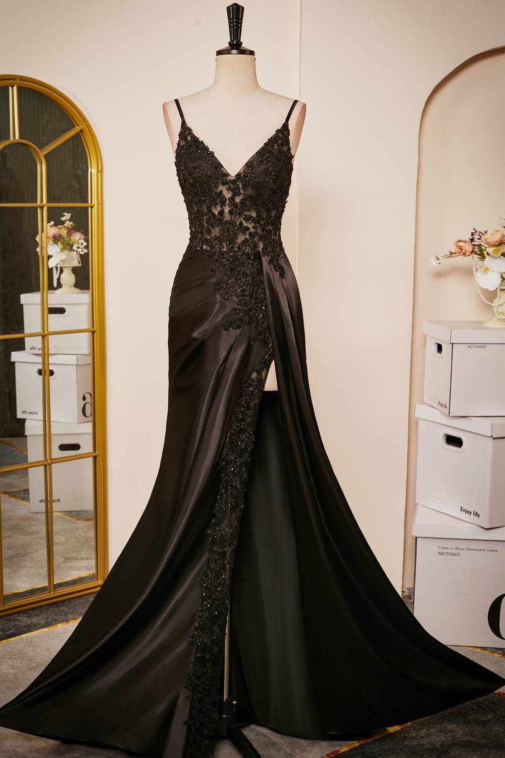 Black Mermaid Backless Lace Prom Dresses Floor-Length Evening Gowns Sexy