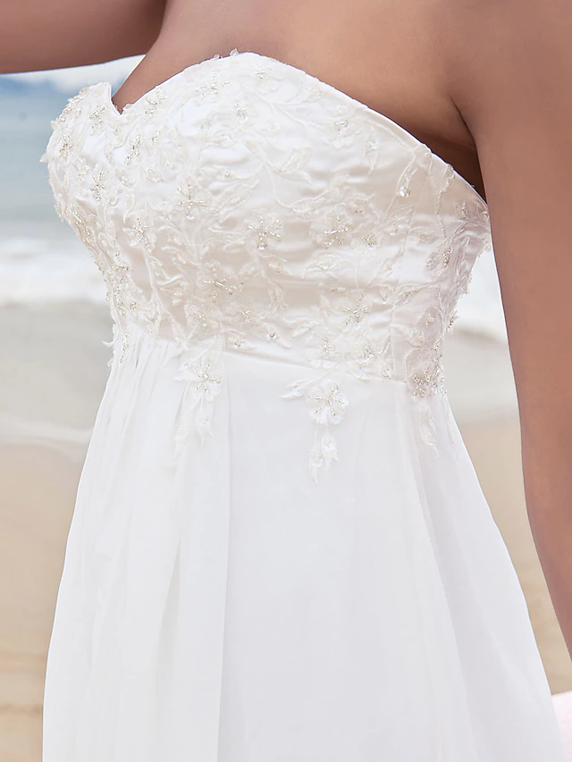 A-Line Wedding Dresses Sweetheart Neckline Court Train Chiffon Strapless Simple Beach Plus Size with Beading