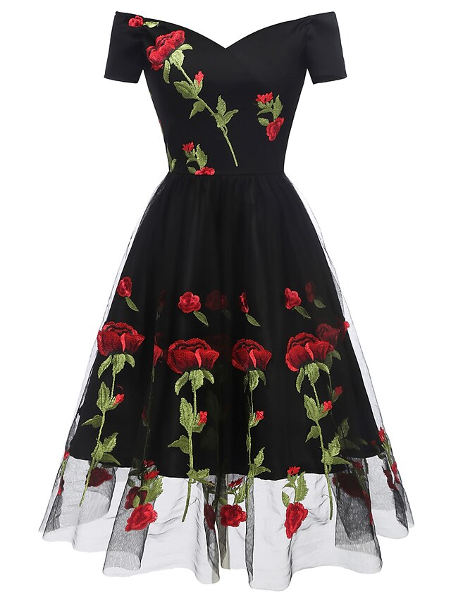 A-Line/Princess Off-The-Shoulder Knee Length Short Sleeves Party Dresses With Embroidery Appliques Beautiful