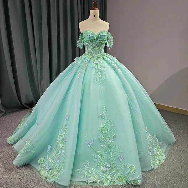 Adult Gift Dress Exquisite Princess Ball Dress Cover Sleeves Adult Gift Dress with 3D Stickers Beautiful