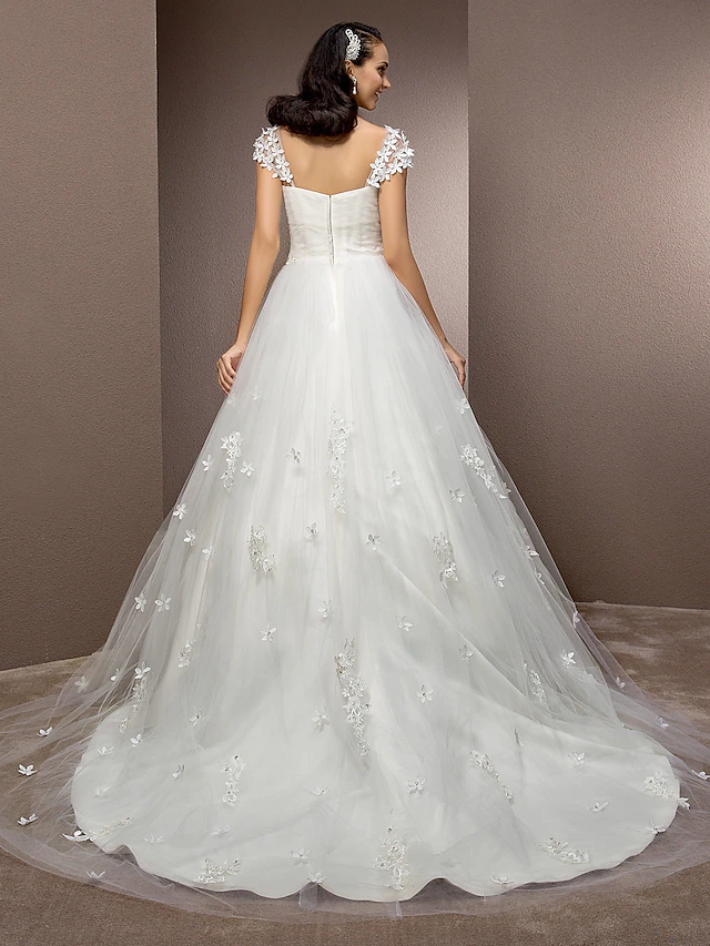 Ball Gown Wedding Dresses Square Neck Court Train Tulle Short Sleeve with Ruched Flower