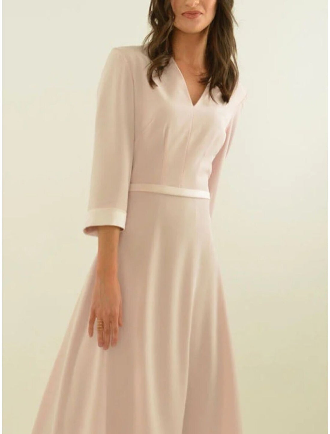 A-Line Mother of the Bride Dress Simple Elegant V Neck Asymmetrical Ankle Length Stretch Chiffon 3/4 Length Sleeve with Pleats