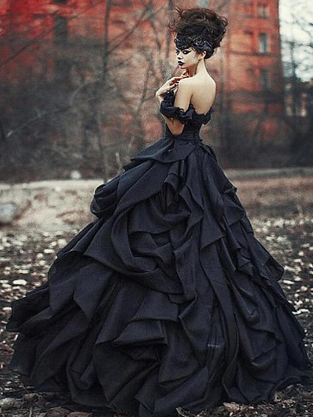 Ball Gown Wedding Dresses Off Shoulder Court Train Lace Tulle Short Sleeve Sexy Black Modern with Lace Cascading