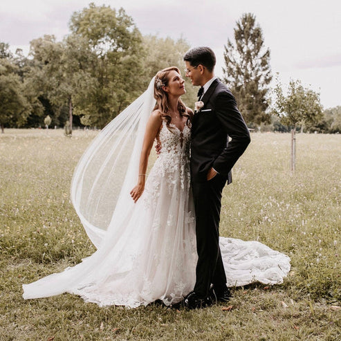 Charming A Line V Neck Tulle Wedding Dresses with Appliques Beautiful